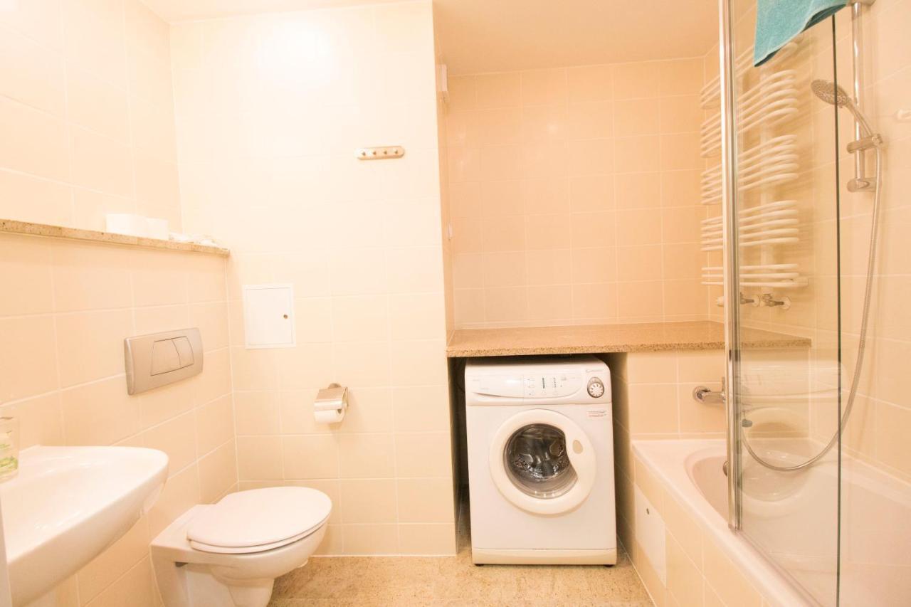 Lucky Apartments - Wita Stwosza 15 Old Town Вроцлав Екстер'єр фото
