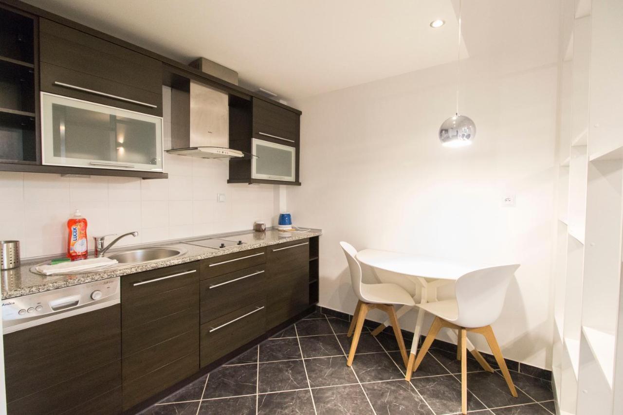 Lucky Apartments - Wita Stwosza 15 Old Town Вроцлав Екстер'єр фото