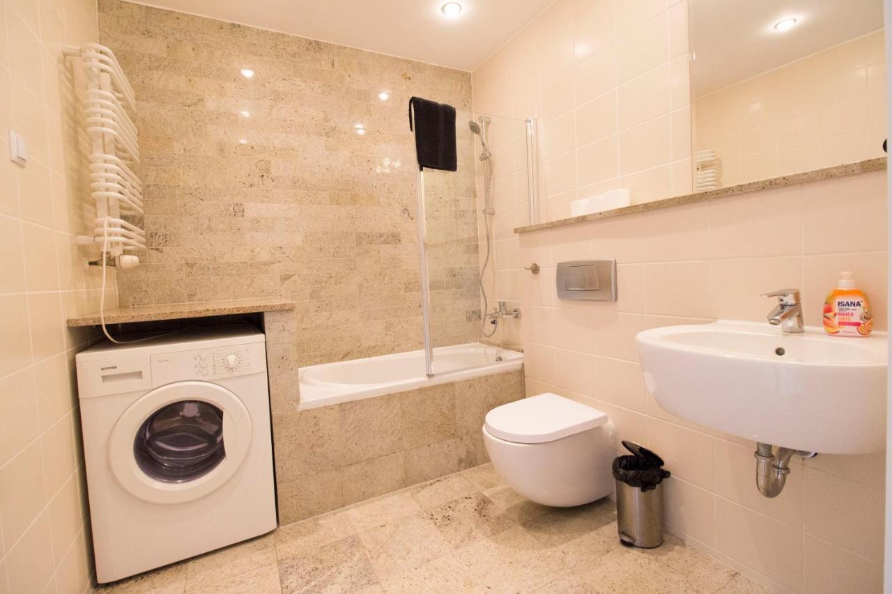 Lucky Apartments - Wita Stwosza 15 Old Town Вроцлав Екстер'єр фото